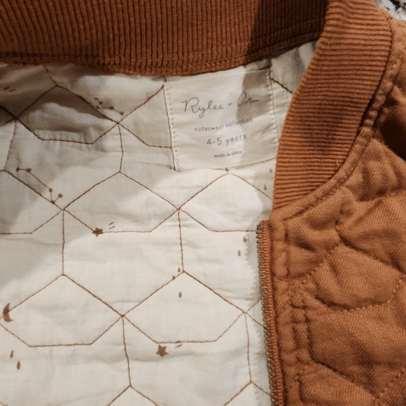 Rylee and cru - Picture 3 of 5